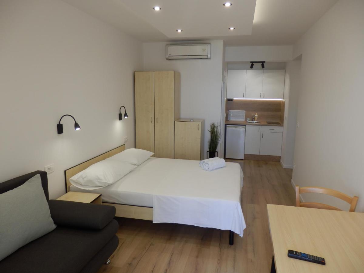 Apartments Rica Omiš Kültér fotó