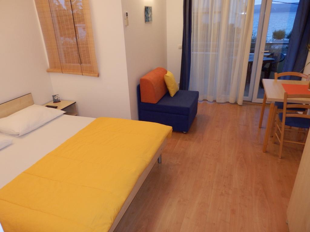 Apartments Rica Omiš Kültér fotó